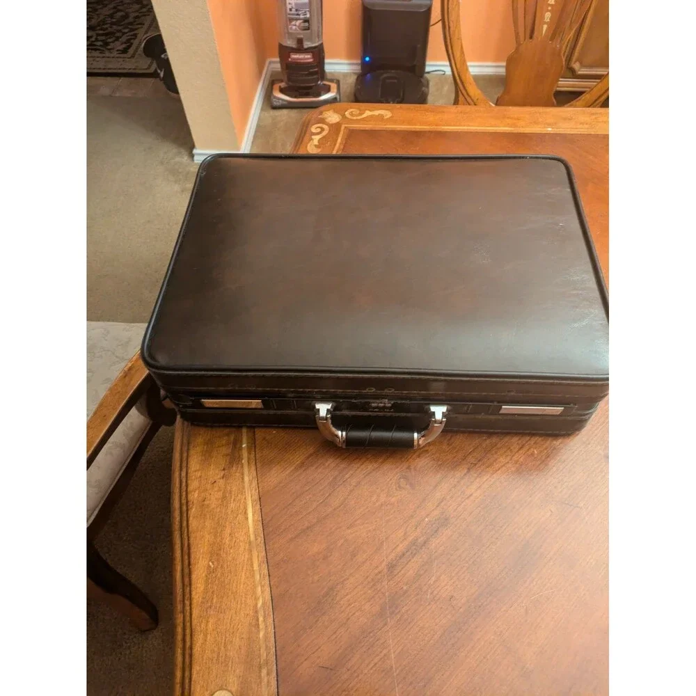 Pratt Professional Cases For Business & Industry BRIEFCASE